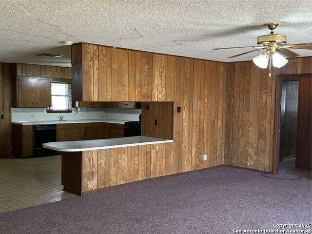 1701 H, Floresville, TX 78114 - Image #2