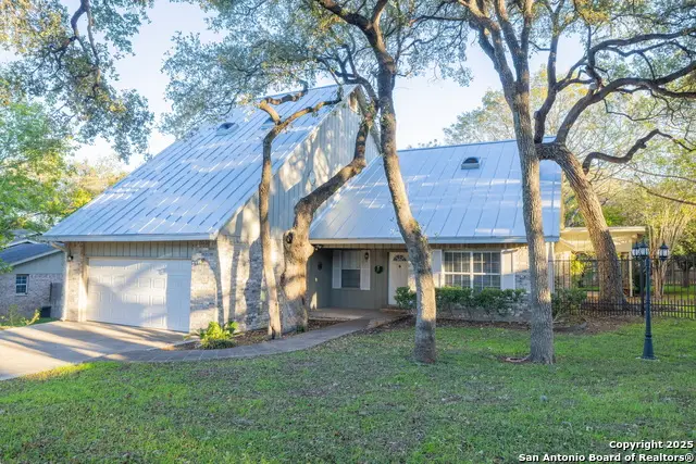 106 E Tanglewood, New Braunfels, TX 78130 - Image #1