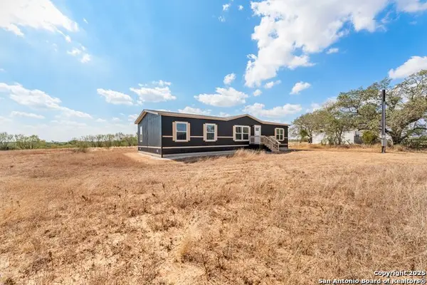 2951 Fm 1333, Poteet, TX 78065