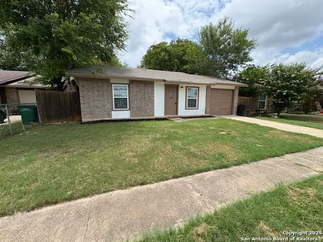 911 Walnut Park, San Antonio, TX 78227 - Image #1