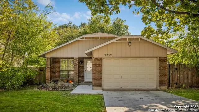 9239 Mirecourt, San Antonio, TX 78250 - Image #2