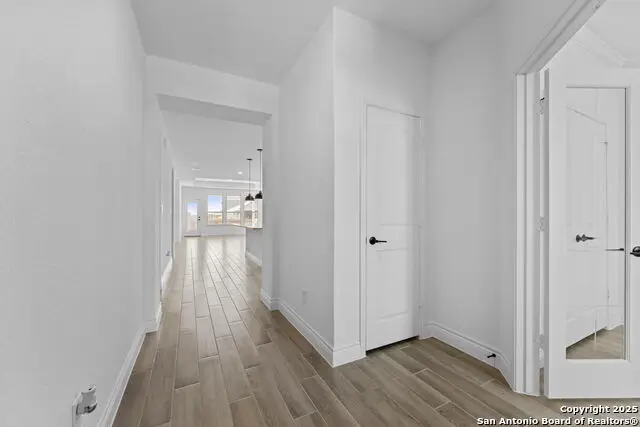 4014 Paddock Trl, Seguin, TX 78155 - Image #2