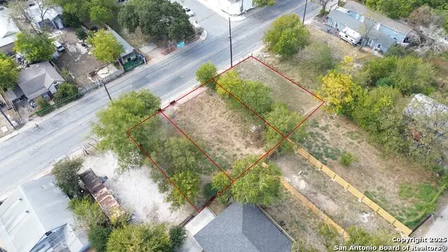 3 LOTS ON Guadalupe St, San Antonio, TX 78207 - Image #3