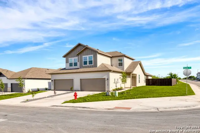 104 Gunner Rd, Buda, TX 78610 - Image #3