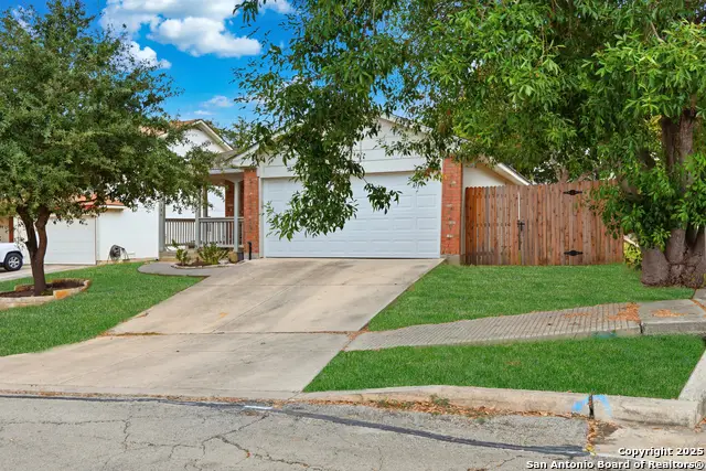 14334 Dusky Thrush, San Antonio, TX 78233 - Image #2