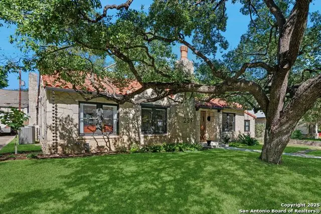 239 Belvidere, Olmos Park, TX 78212 - Image #3