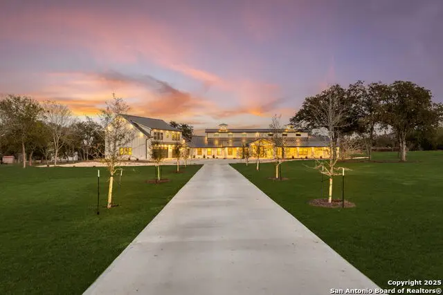 24840 Breeze Oak, San Antonio, TX 78255 - Image #1