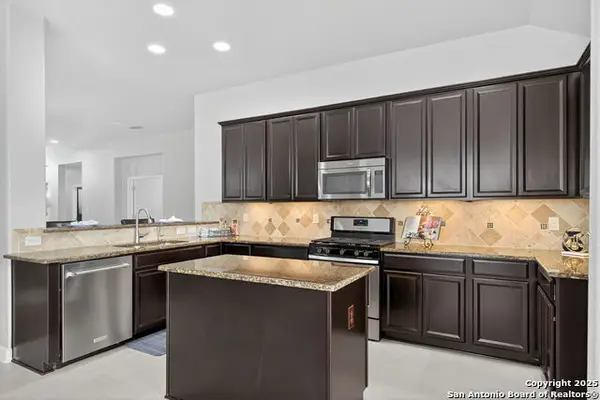 5632 Carriage Falls, San Antonio, TX 78261