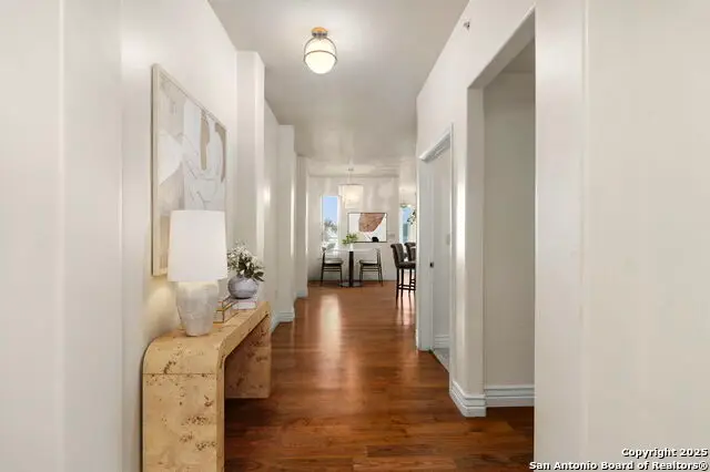 215 Center St #203, San Antonio, TX 78202 - Image #3