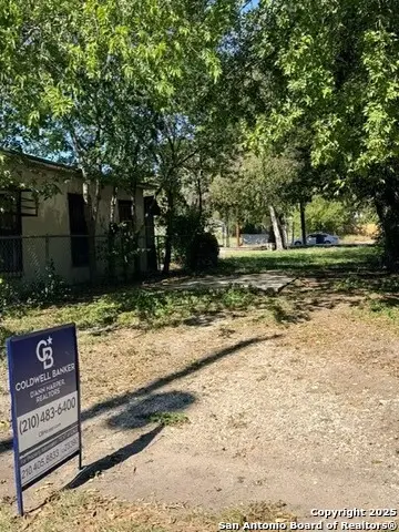 1327 Montezuma, San Antonio, TX 78207 - Image #2