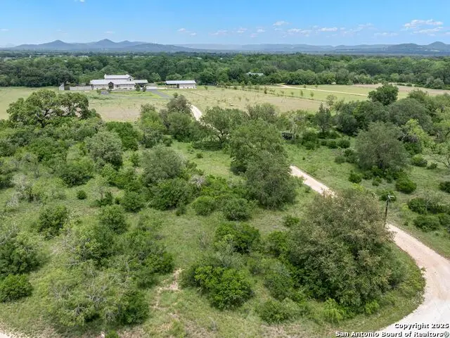 497 Cypress Falls, Utopia, TX 78884 - #2