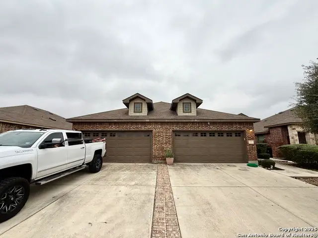 713/717 Creekside Cir, New Braunfels, TX 78130 - Image #2