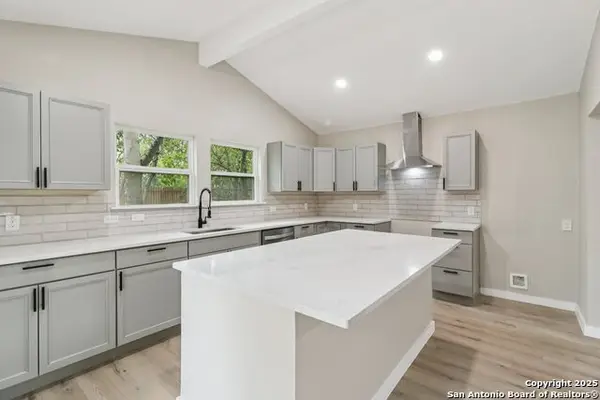 318 Trafalgar, San Antonio, TX 78216