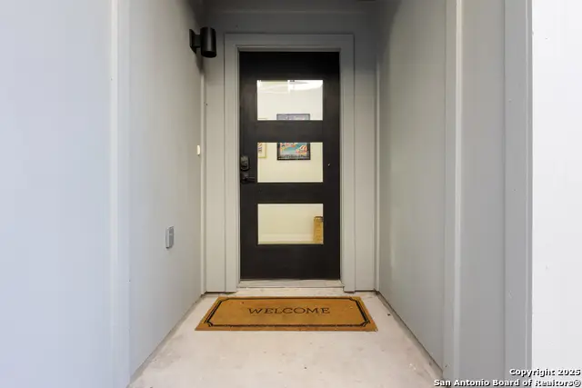 1906 E Crockett, San Antonio, TX 78202 - Image #3