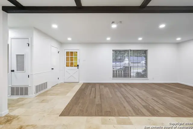 310 Quivira, Universal City, TX 78148 - Image #3