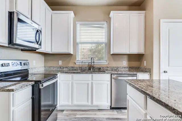 12818 Cedarcreek, San Antonio, TX 78254 - Image #3
