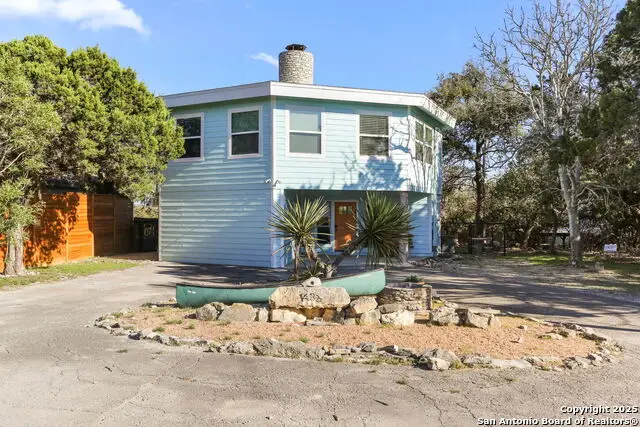 1433 Riviera, Canyon Lake, TX 78133 - Image #2