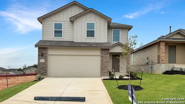 5923 Cripps Pink, San Antonio, TX 78252