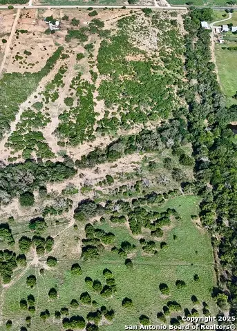 3285 Pittman Rd, Saint Hedwig, TX 78152 - Image #2