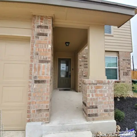 8062 Halo Cir, San Antonio, TX 78252 - Image #3