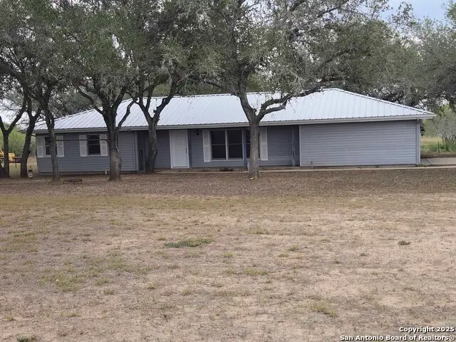 5192 County Road 346, Beeville, TX 78102 - Image #2