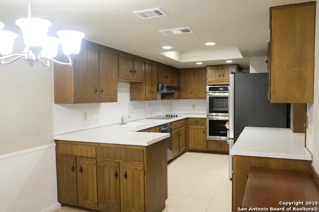 393 Fenwick Dr., Windcrest, TX 78239 - Image #3