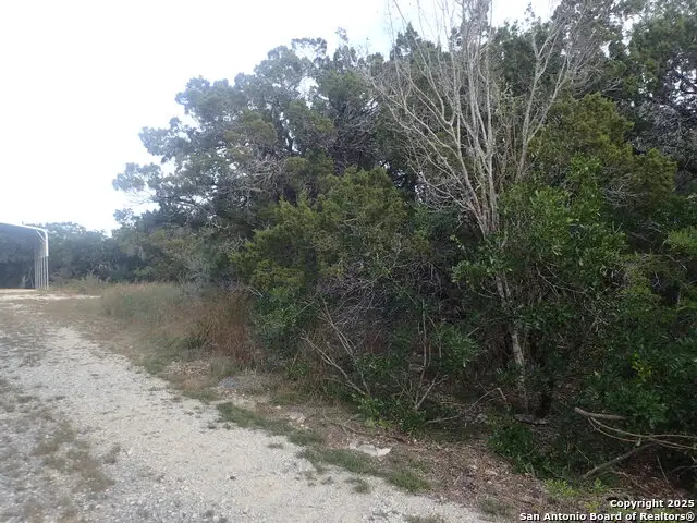 1-2 Circle, Lakehills, TX 78063 - Image #2