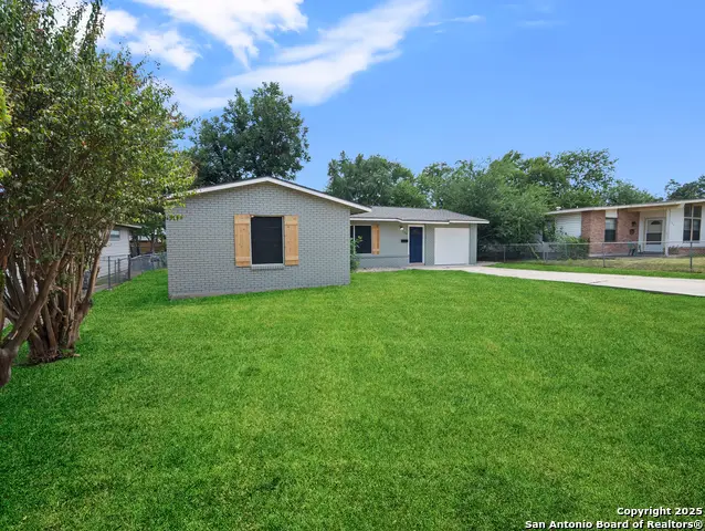 130 Croesus, San Antonio, TX 78213 - Image #2