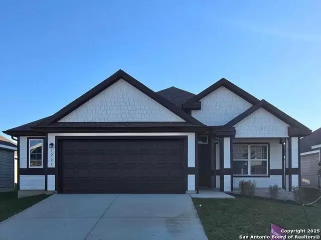 1205 Sweden, Seguin, TX 78155 - Image #2