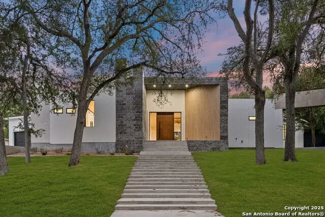 718 Ridgemont Ave, Terrell Hills, TX 78209 - Image #2