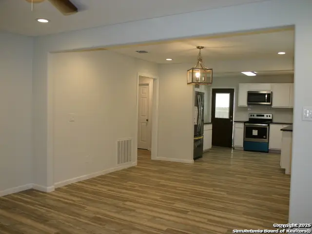 1138 Santa Anna, San Antonio, TX 78201 - Image #2