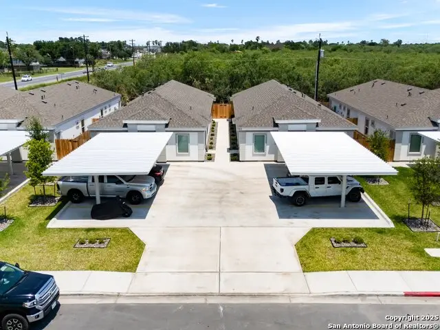7810 N 58th Lane, Mission, TX 78573 - #2