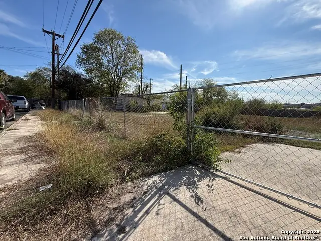 108 Inez, San Antonio, TX 78228 - Image #3
