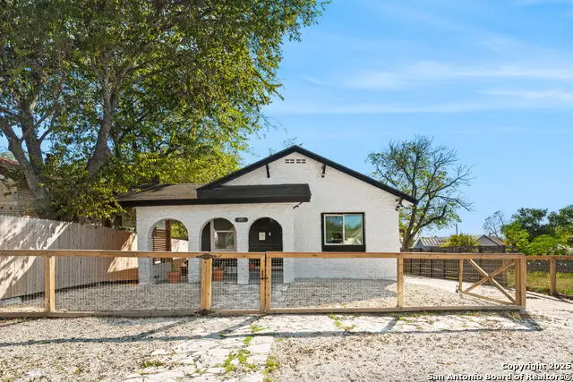 810 Dakota, San Antonio, TX 78203 - Image #1