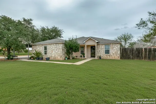745 Cimarron Square, Poteet, TX 78065 - Image #1