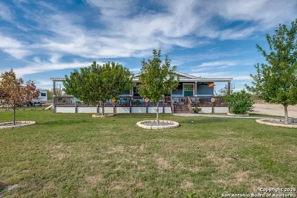 9233 Nelson Rd., San Antonio, TX 78252