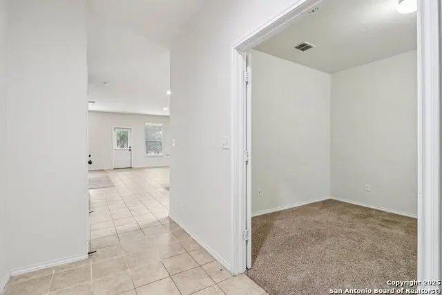 15918 Silver Rose, Selma, TX 78154 - Image #3