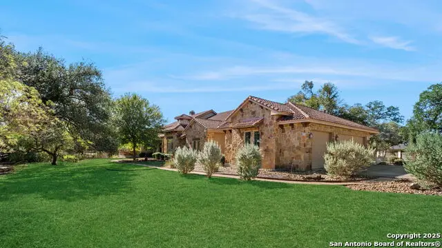 325 Whitestone, Spring Branch, TX 78070 - Image #3