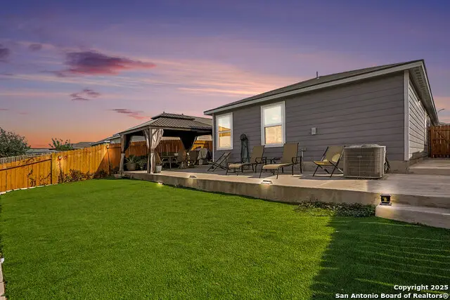 3323 Begonia, San Antonio, TX 78222 - Image #2