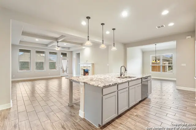 28808 Throssel Ln, San Antonio, TX 78260 - Image #2