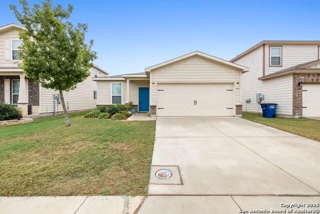 408 Nova Zembla, New Braunfels, TX 78130 - #1