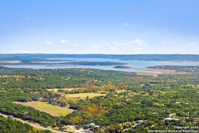 1151 Fawn Valley Dr, Canyon Lake, TX 78133 - #2