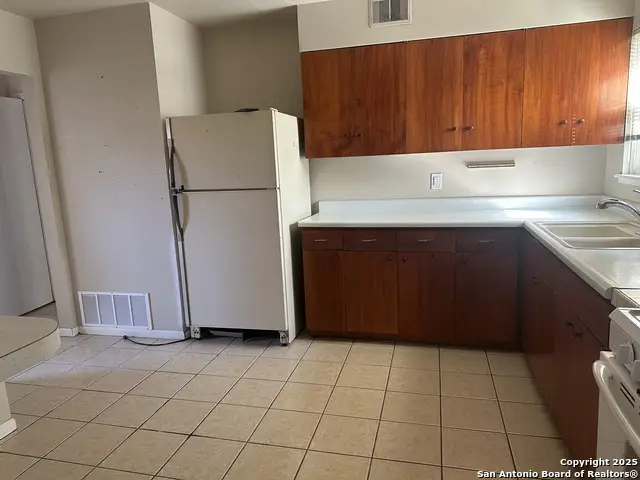 3118 Shady Springs, San Antonio, TX 78230 - Image #2