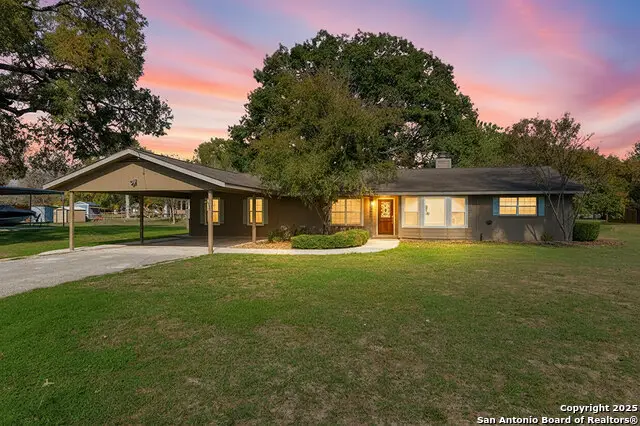 163 Lakeside Dr., Seguin, TX 78155 - #1