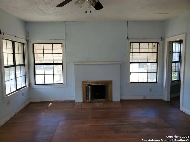 105 E Bonner Ave, San Antonio, TX 78214 - Image #3