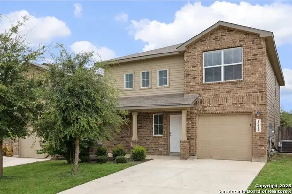 15418 Crimson Topaz, San Antonio, TX 78253