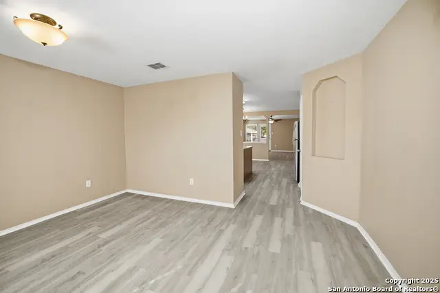 5843 Providence Oak, San Antonio, TX 78249 - Image #3
