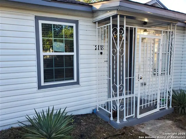 2118 Burnet, San Antonio, TX 78202 - Image #1