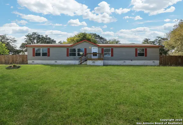 22411 Savannah Hts, Von Ormy, TX 78073
