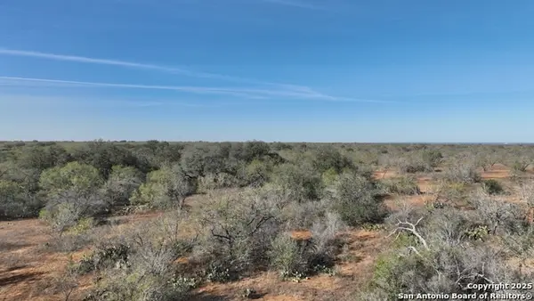 001 Cr 307, Jourdanton, TX 78026